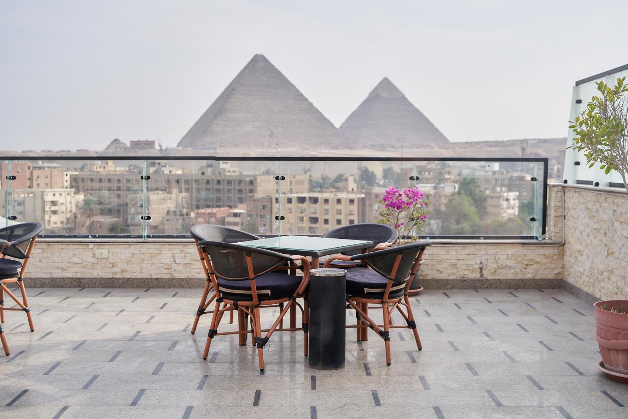 New Top Pyramids Hotel Le Caire Extérieur photo