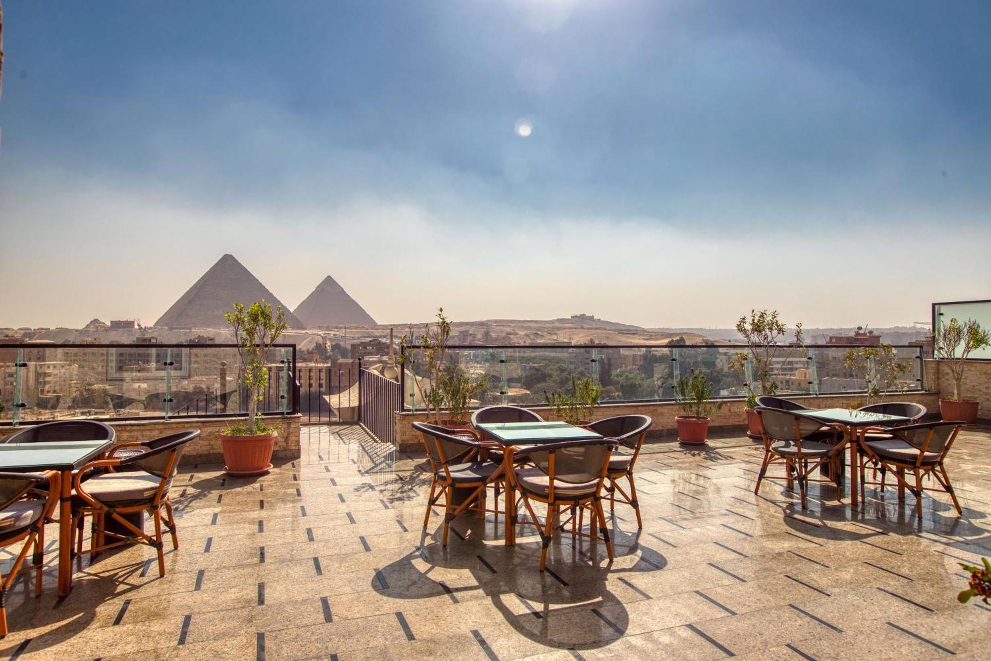 New Top Pyramids Hotel Le Caire Extérieur photo
